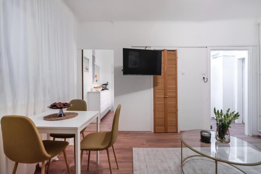 Apartment Ruhelage Im Zentrum Nahe Schottentor-contactless Self-check-in
